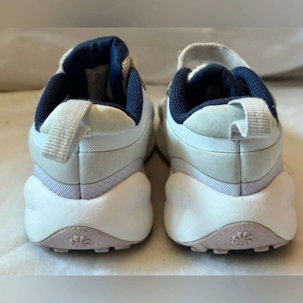 Nike Revolution 7 ‘Grey Navy’ FB7690-004 Size 8C Pre-owned